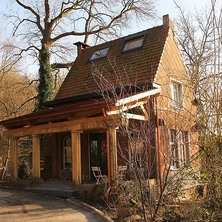 Wenge Lodge Chaumont-Gistoux Exterior photo